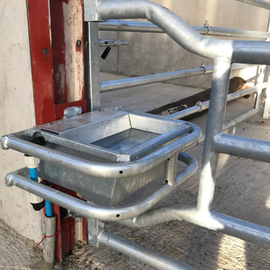 5 Bar Drinker Back Panel